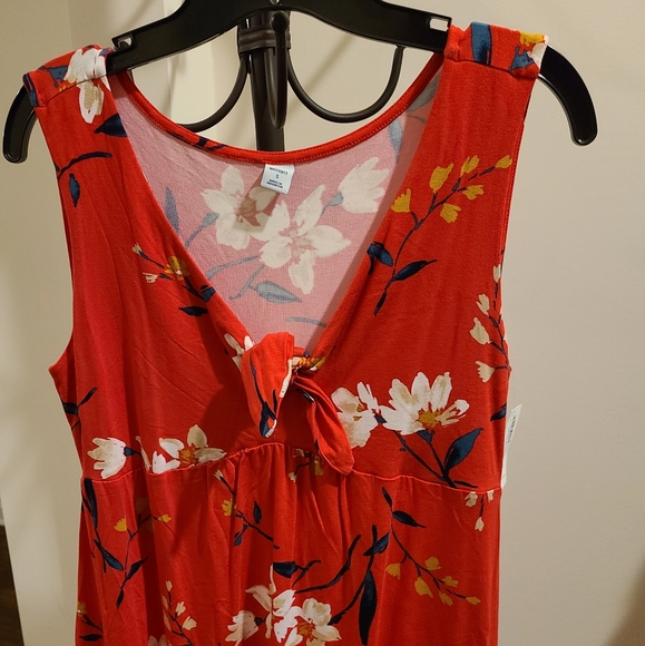 Old Navy Floral Maternity Dress - Picture 3 of 5